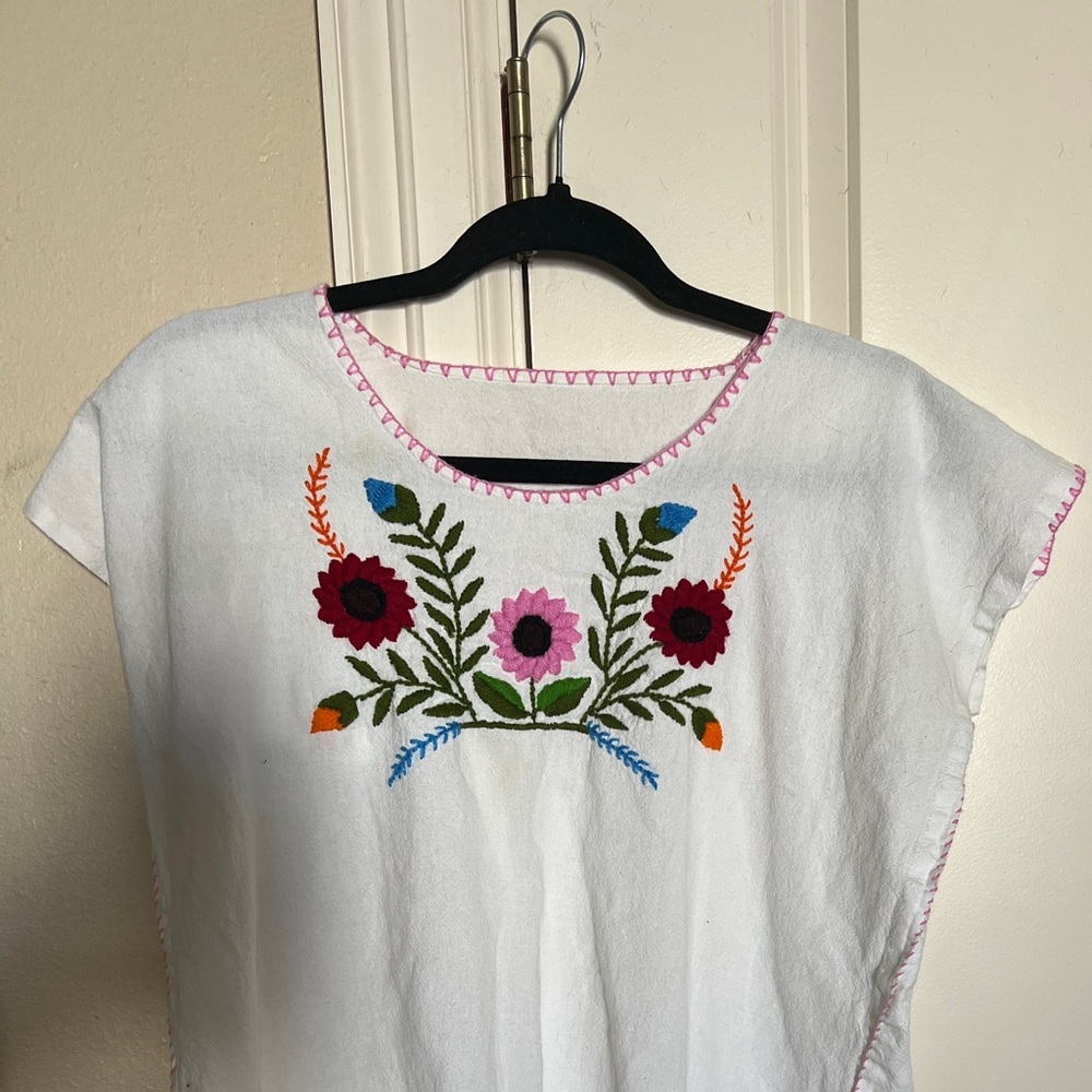 Mexican traditional hand-Embroidered Floral White Top